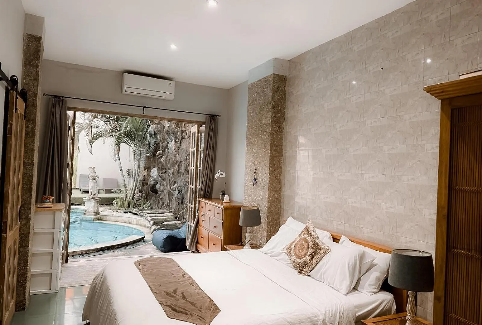 Hotel Blue Diamond Residenses Seminyak Indonesia